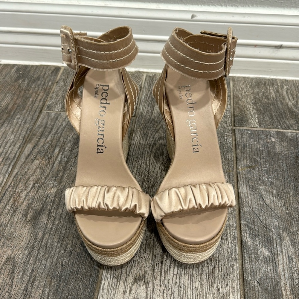 Pedro Garcia Wedge - Never worn